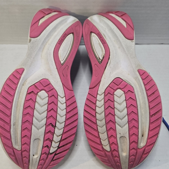 Women running shoes SAUCONY 2021 RUNNING SHOES.‎ USED - Picture 2 of 6